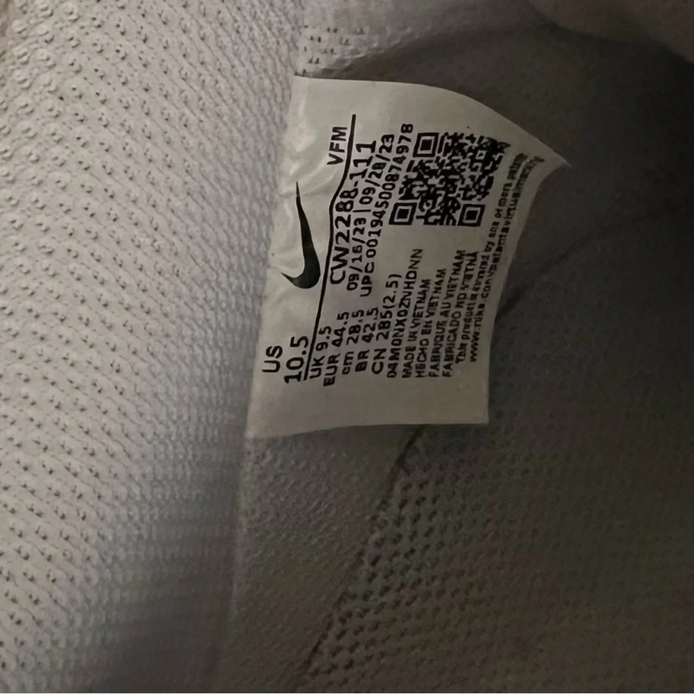 Air Force Nike sneakers - Picture 7 of 9